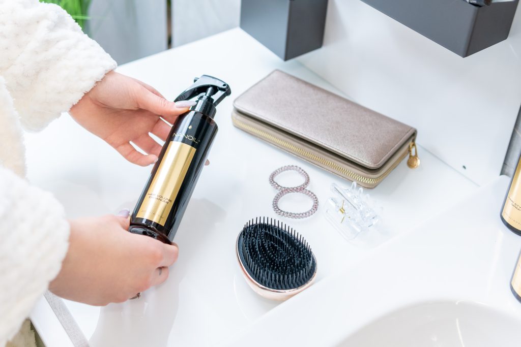 spray för fylligare hår nanoil 